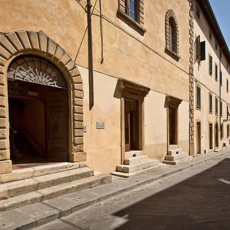 Hotel Palazzo Renieri - 3Stelle S Colle Val D'Elsa Exterior photo